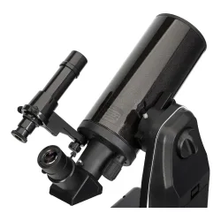 Телескоп Sky-Watcher MAK 70 mini Virtuoso GTi, настольный - оптическая труба на монтировке, вид сбоку