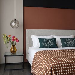 Столик журнальный Mayen Frosted, 61х61 см