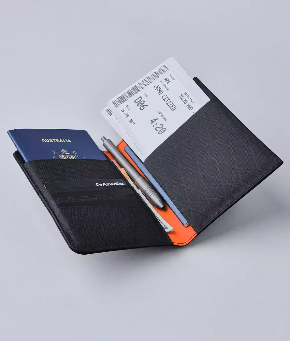 Кошелёк Alpaka Ark Bifold Passport Wallet
