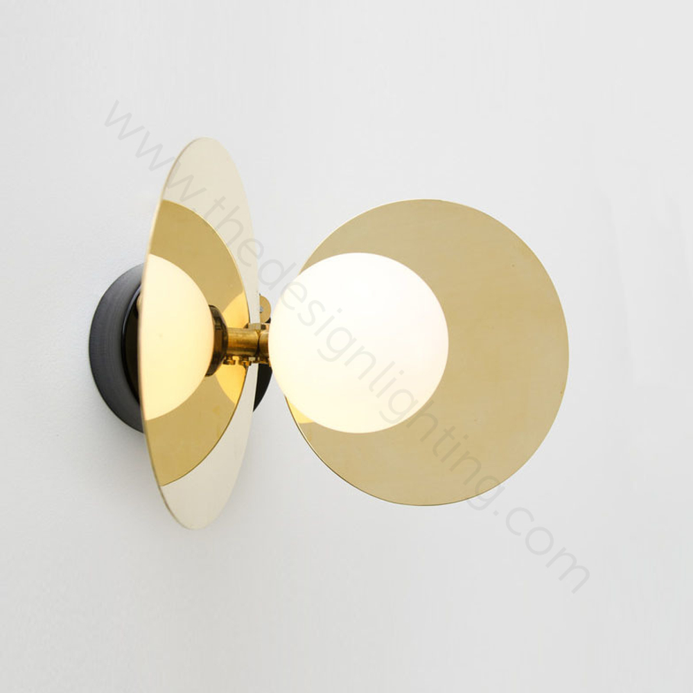 Wall design lamp Ilios by Atelier Areti