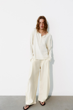 СТРУЯЩИЕСЯ БРЮКИ СО СКЛАДКАМИ — ZARA