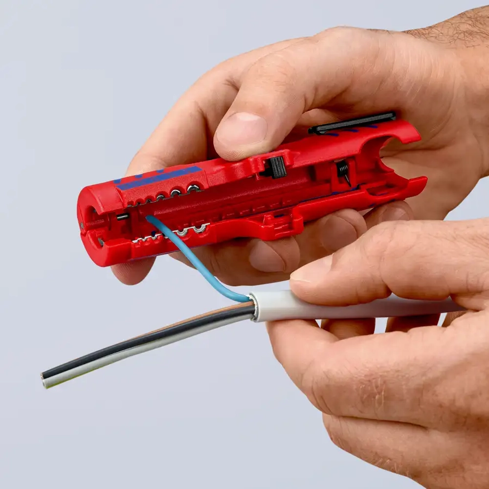 Универсальный инструмент для удаления оболочки 125 мм Knipex 16 85 125 SB
