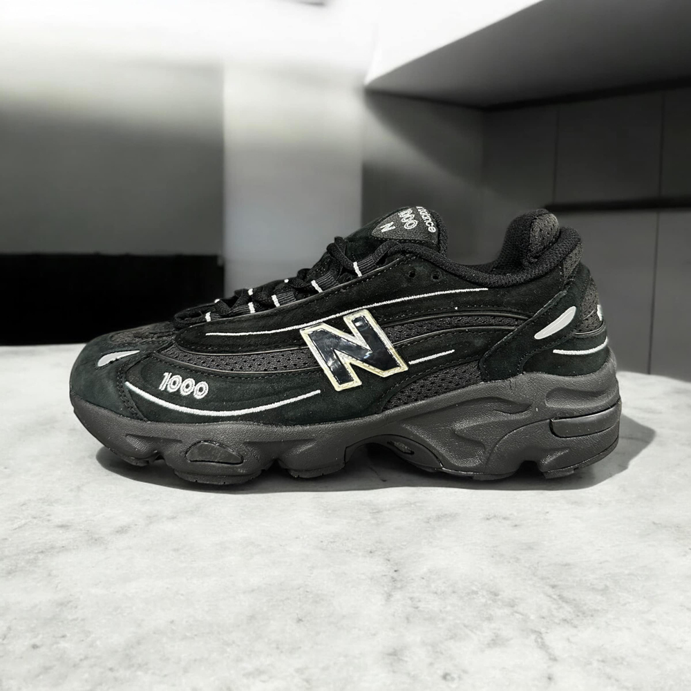 New Balance 1000 • Black