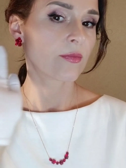 Колье дуга Мираж с красными кристаллами Swarovski