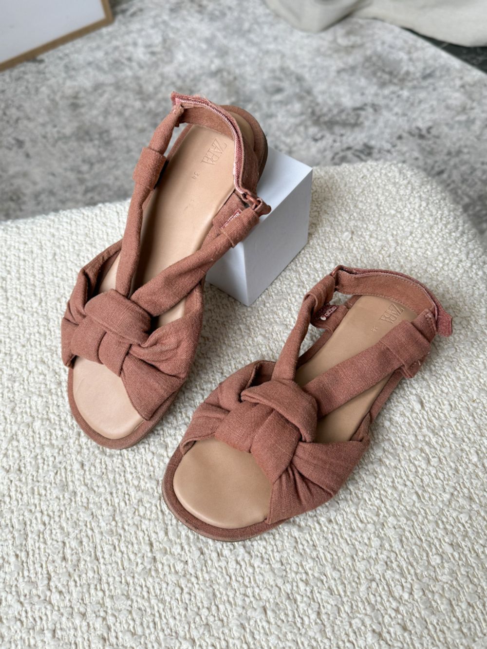 Текстильные босоножки Zara, 34,5