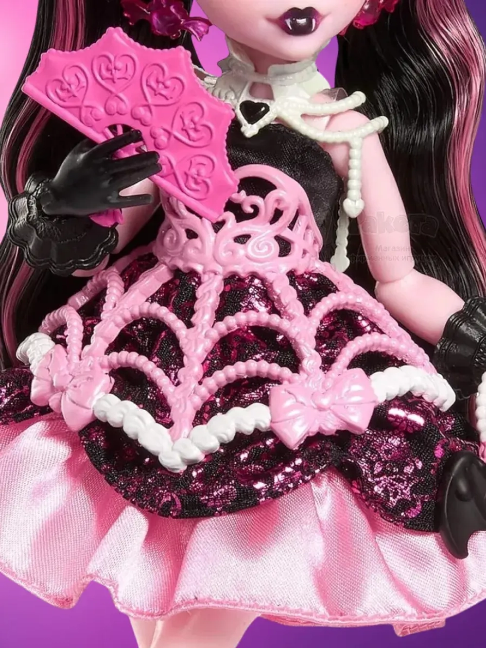 Кукла Монстр Хай Scary Sweet Birthday Дракулаура JBG74
