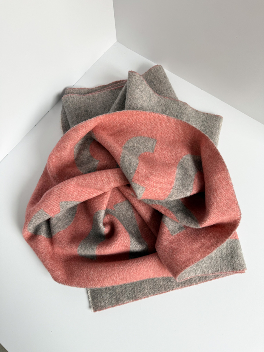 Шерстяной шарф Acne Studios