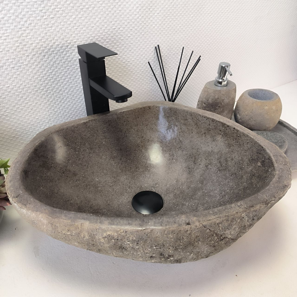 Раковина из речного камня RS-63591 (45x40x15) из натурального камня