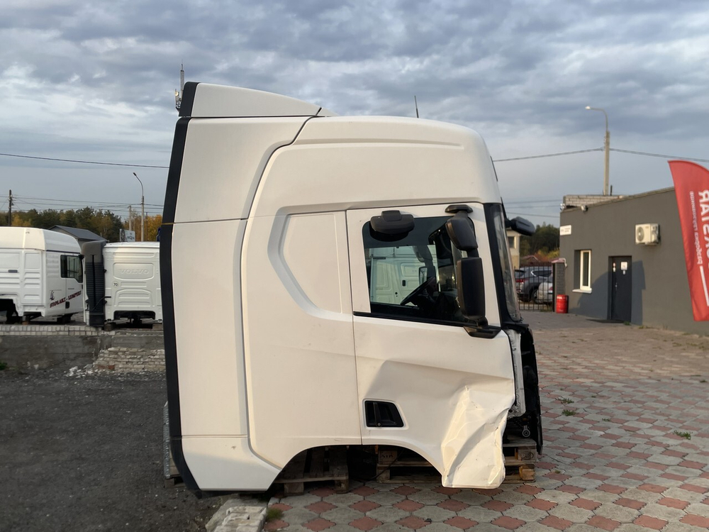 Кабина HighLine CR20 2021г АКПП