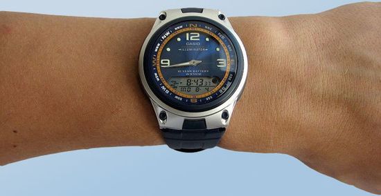Мужские электронные часы Casio AW-82-2A
