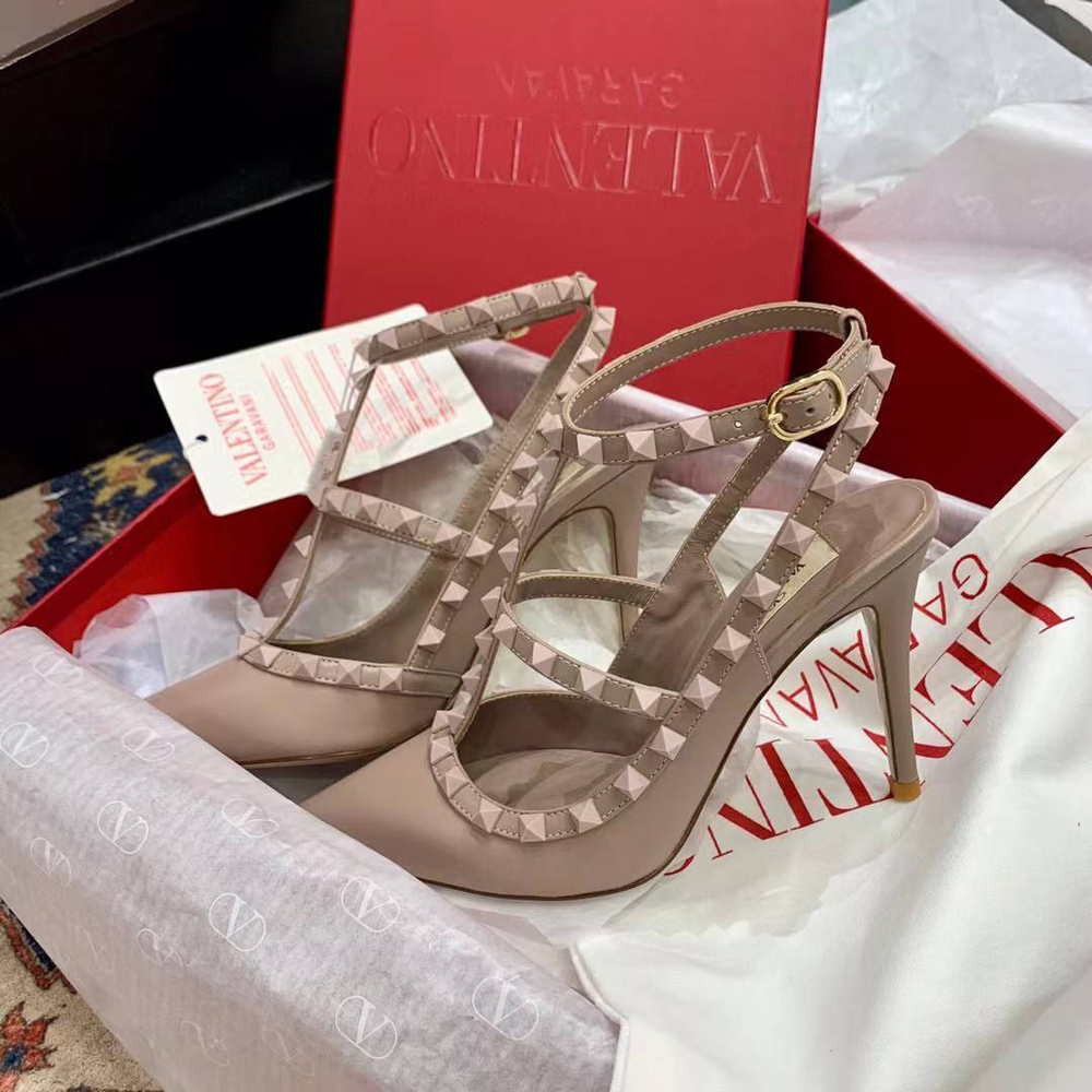 Туфли Valentino Garavani Rockstud