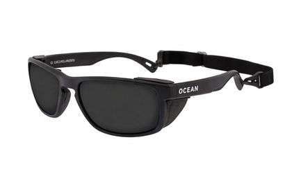 Спортивные очки OCEAN Le Morne Black / Smoke Polarized Lens