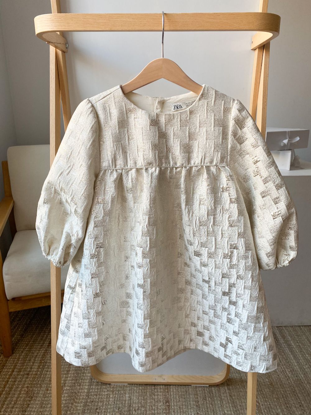 Платье Zara, 128