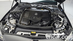 Mercedes-Benz C-Class C300 4MATIC Avantgarde — 2024