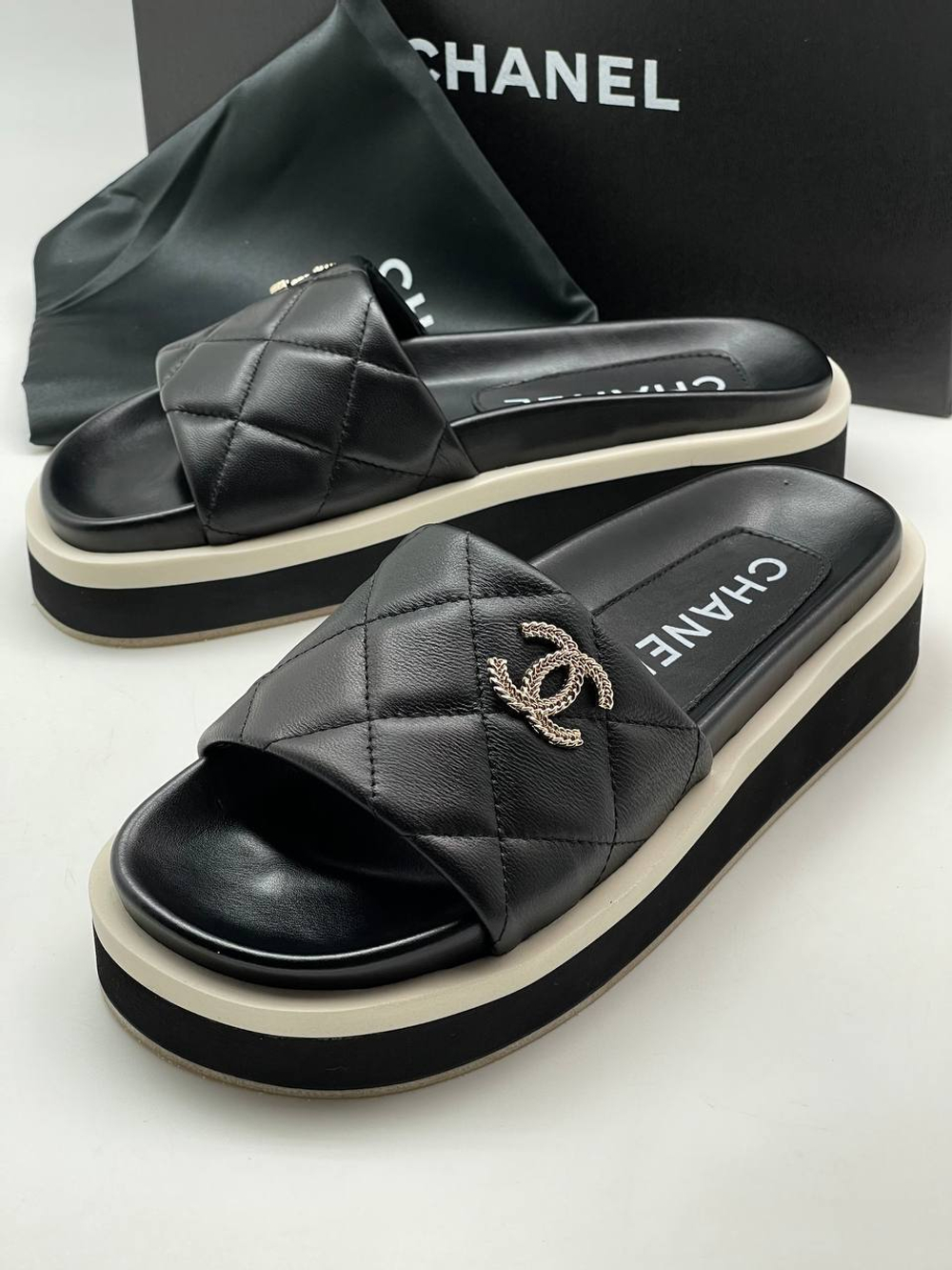 Шлепанцы CHANEL