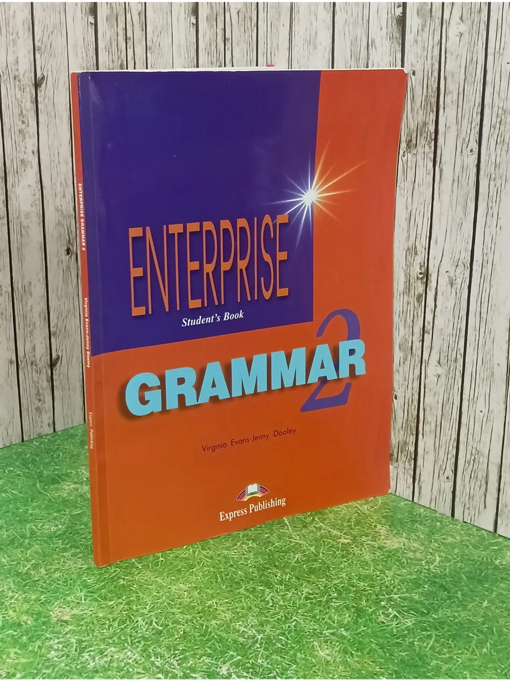 Enterprise Grammar Student's Book.