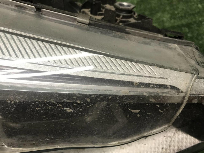 Битая Фара правая BMW X3 G01 (17-21) Adaptive LED