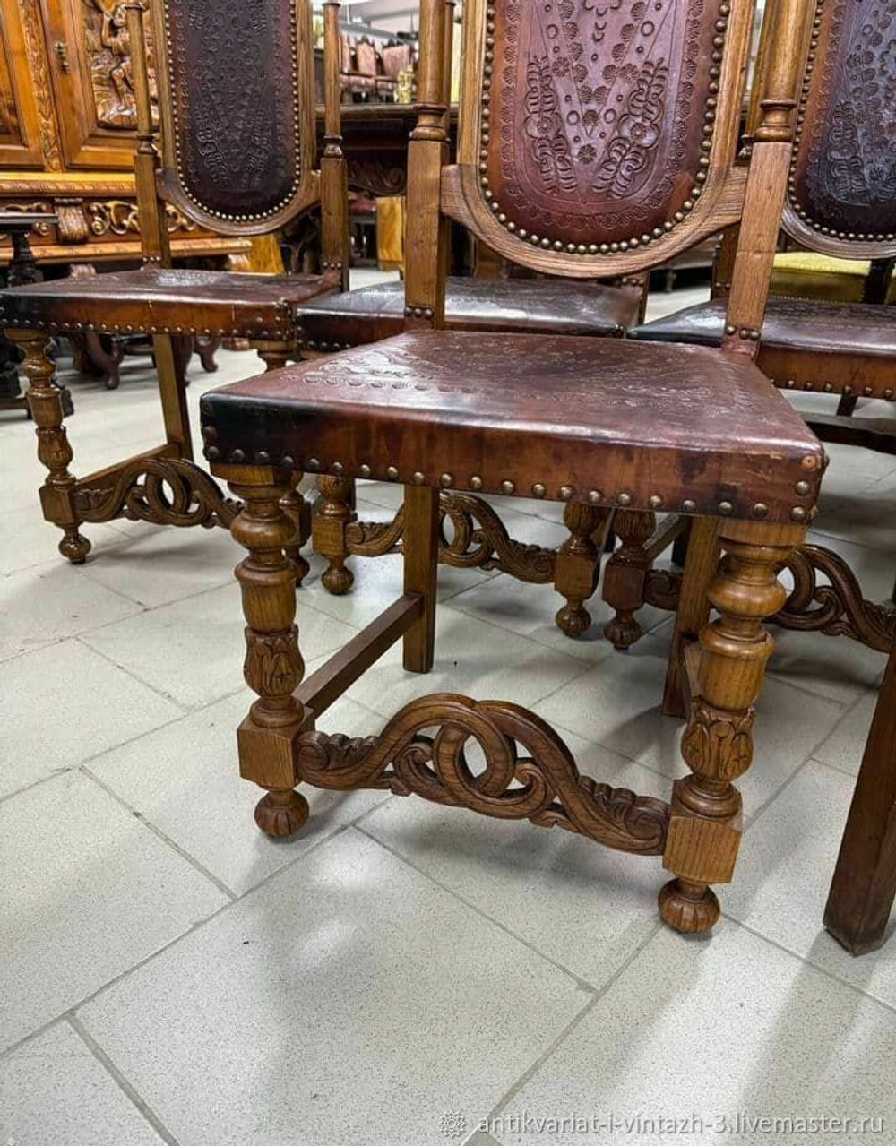 Антикварные стулья 8 шт