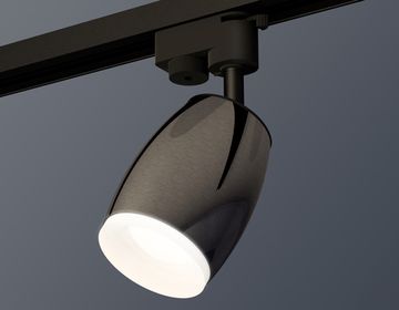 Комплект трекового однофазного светильника с акрилом 1* MR16 GU5.3 XT1123013 DCH/SBK/FR чёрный хром/чёрный песок/белый матовый (A2521, C1123, N7165) Ambrella