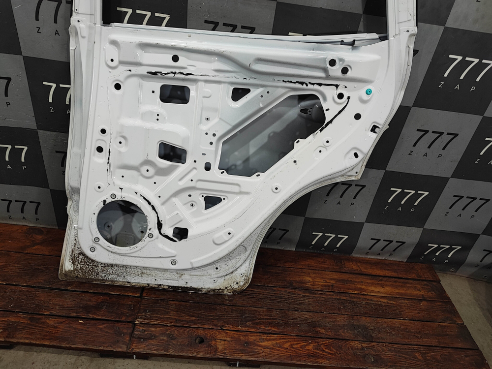 Дверь задняя правая Chery Tiggo 4, Tiggo 4 Pro 18-нв Б/У Оригинал 551002357AADYJ