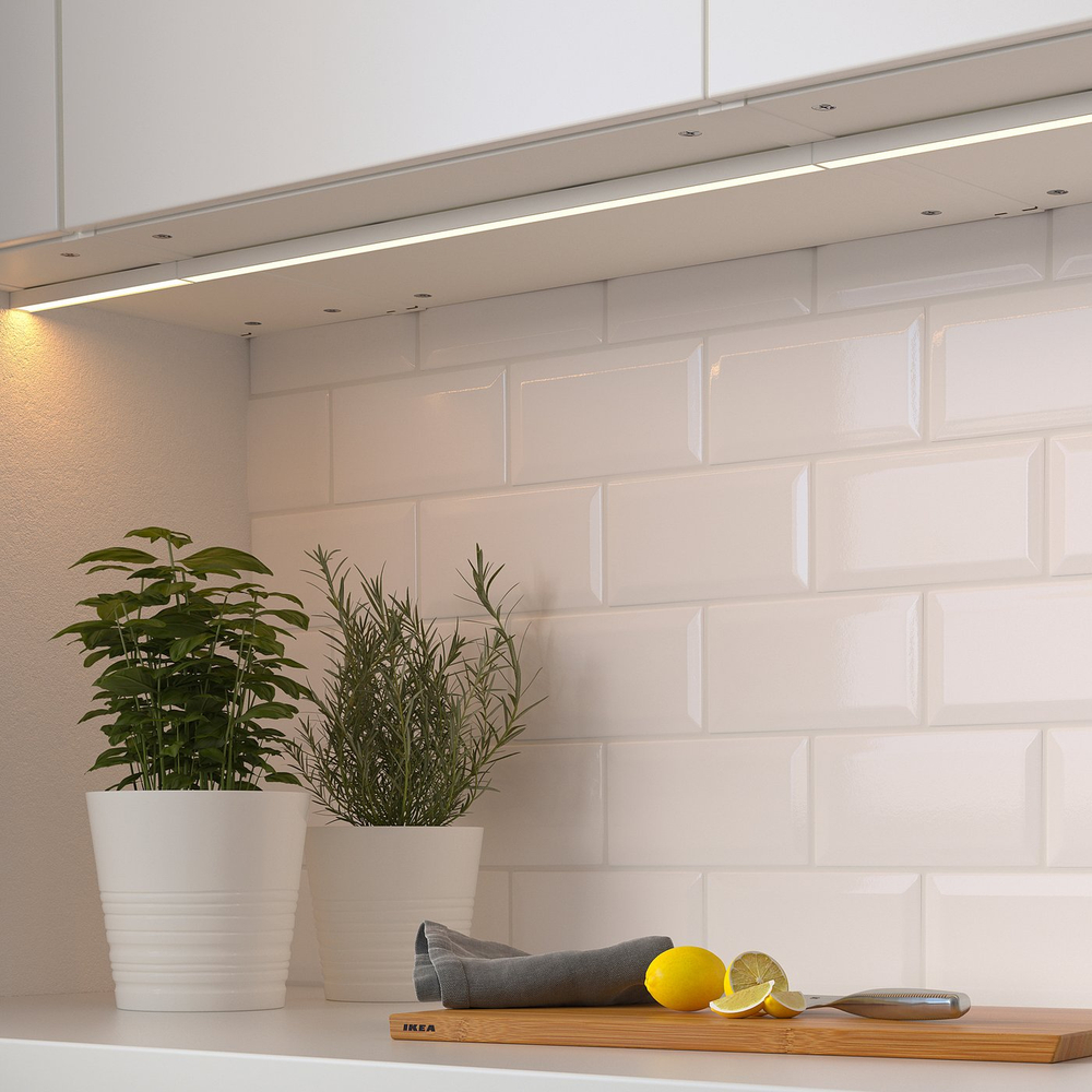 IKEA MITTLED  (ИКЕА МИТТЛЕД)  -  Светильник LED для столешницы - диммируемый белый 20 см