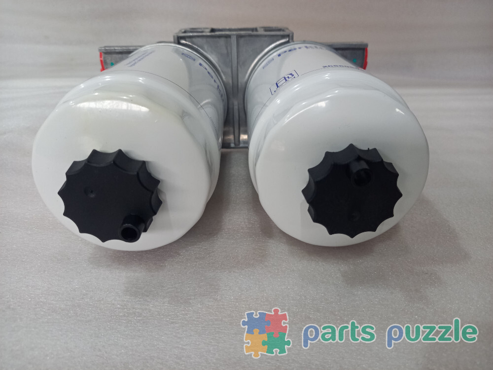 Фильтр топливный в сборе (2х26561118 + головка) / FUEL FILTER АРТ: 4812065