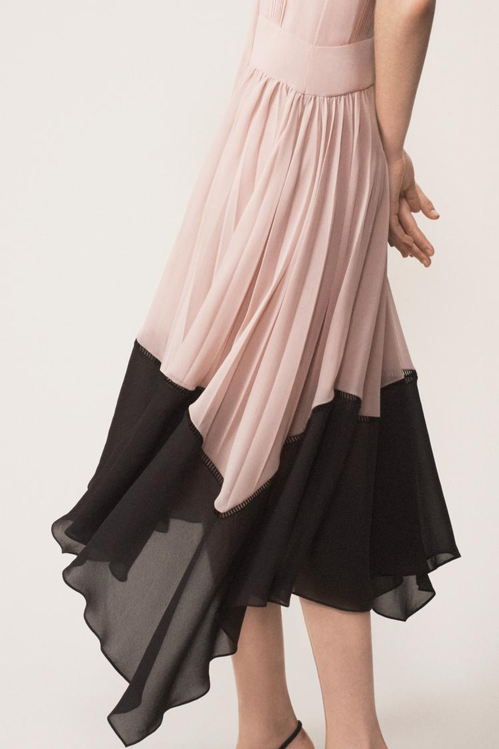 ZARA ПЛАТЬЕ МИДИ — THE ITEM, БЛЕДНО-РОЗОВЫЙ
