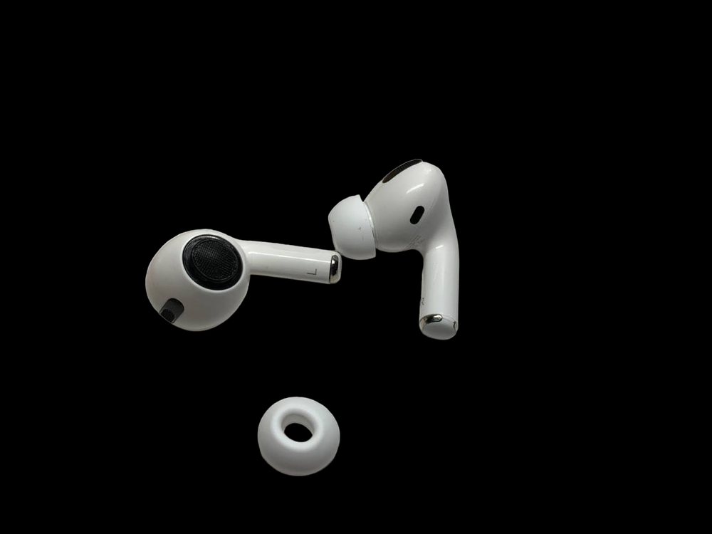 Беспроводные наушники Apple AirPods Pro RU Белый (MWP22RU/A)