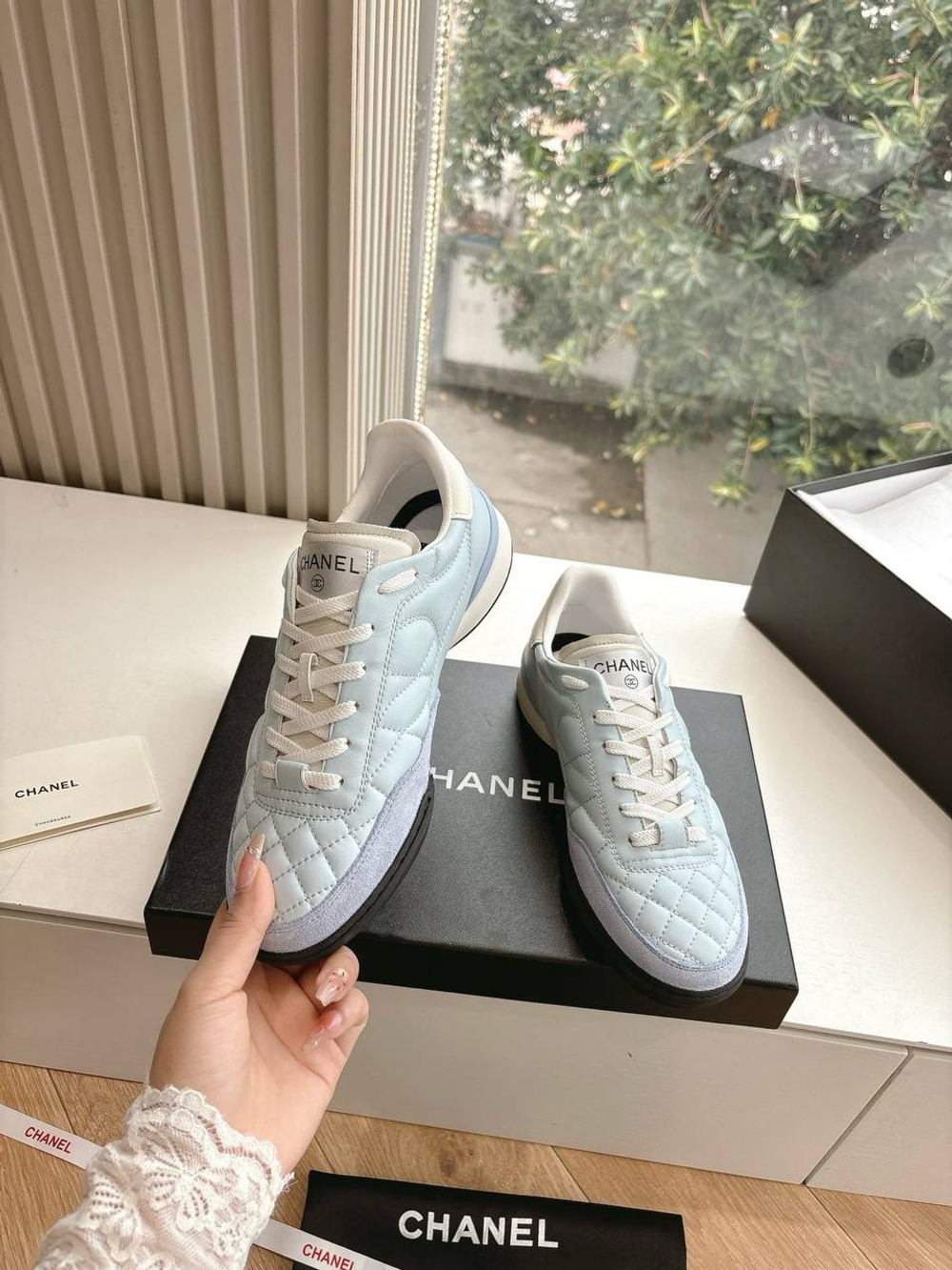 Кроссовки Chanel