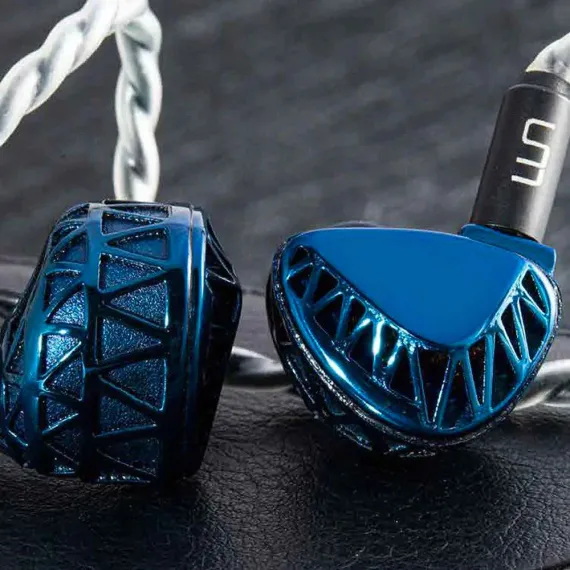 Unique Melody Maven Pro Universal Sapphire Blue 4.4mm