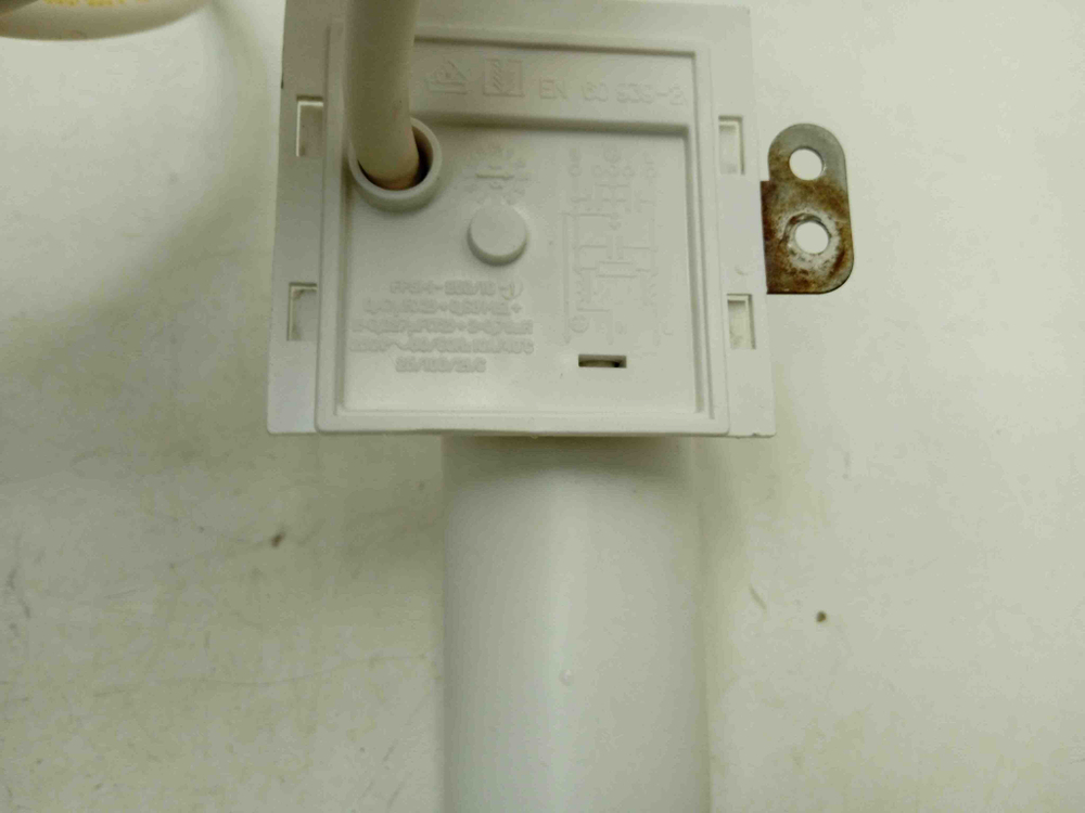 NWS7105 кт186 Сетевой фильтр для стиральной машины Indesit NWS7105 б/у