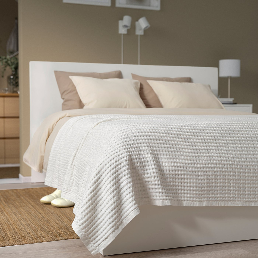 IKEA PELARTUJA  (ИКЕА ПЕЛАРТУЙА)  -  Покрывало - белое 150x250 см
