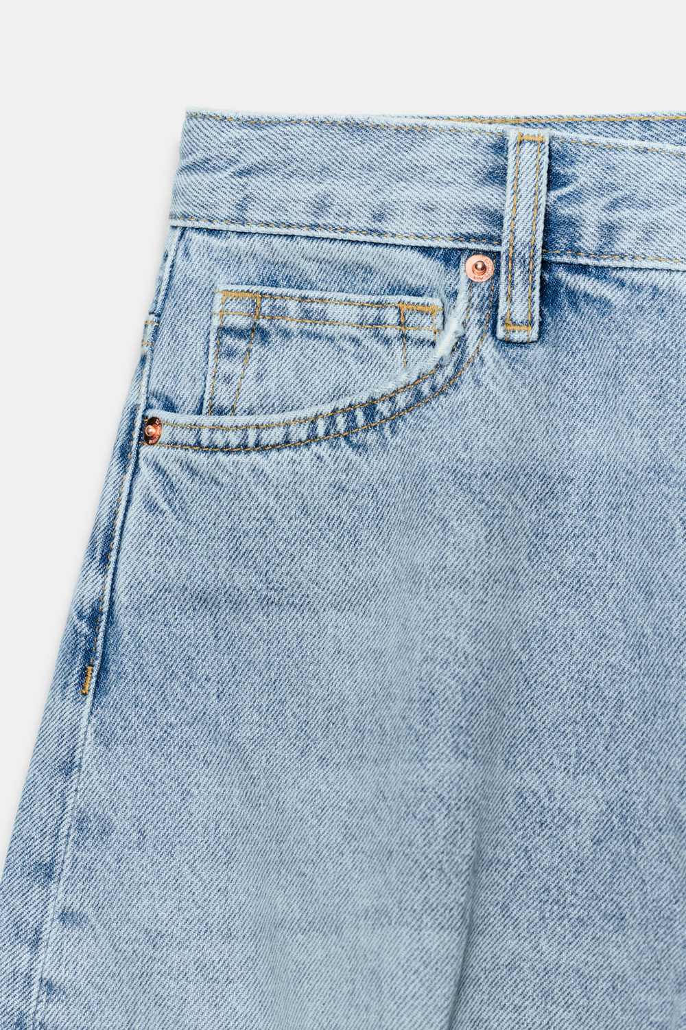 ЗАУЖЕННЫЕ ДЖИНСЫ С ВЫСОКОЙ ПОСАДКОЙ — ZW COLLECTION — ZARA