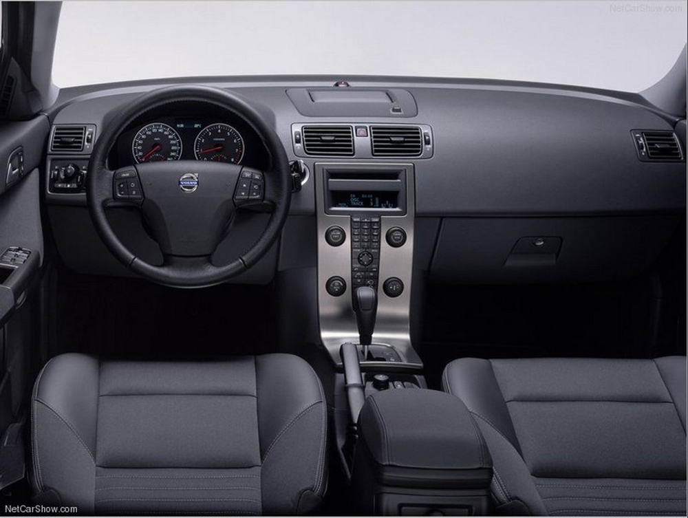 Установочный комплект для VOLVO S40 2002-2014  KUBERG VAV-9850