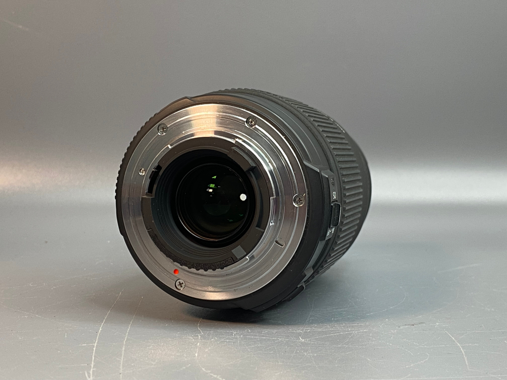 Sigma AF 70-300mm 4-5.6 APO Macro DG Nikon F