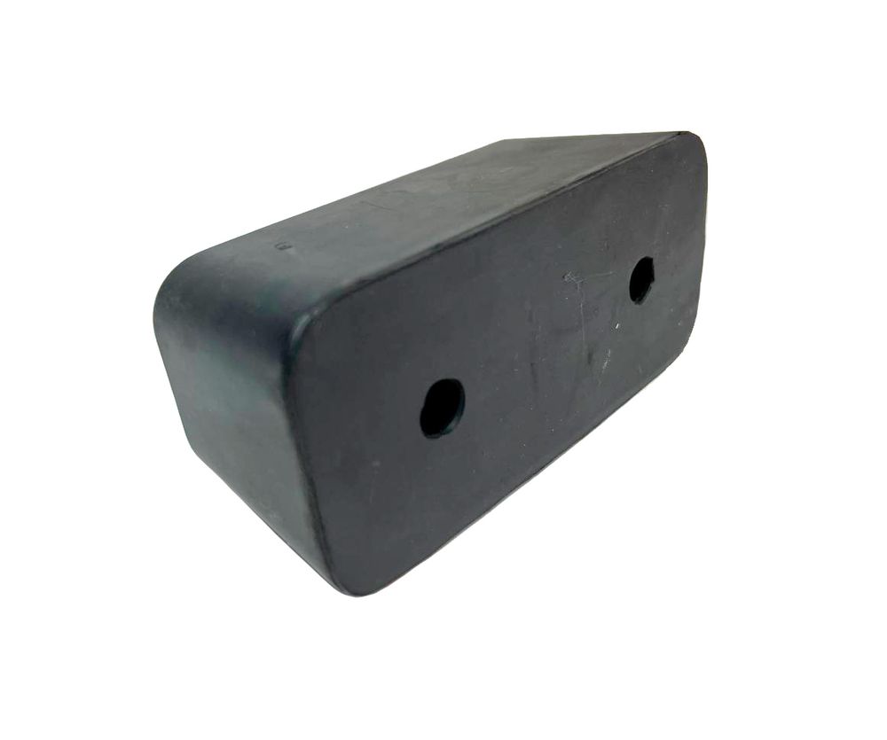 Отбойник резиновый 120х55