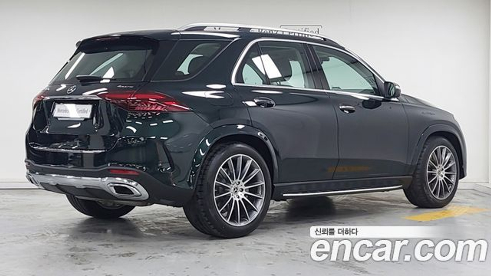 Mercedes-Benz GLE-Class GLE450 4MATIC — 2025