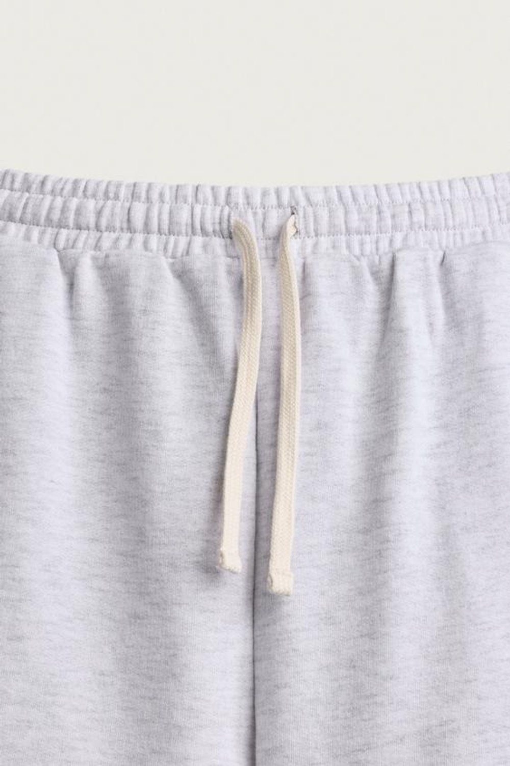 ZARA СПОРТИВНЫЕ ШОРТЫ С ВЫШИВКОЙ И НАШИВКАМИ, СЕРЫЙ МЕЛАНЖ