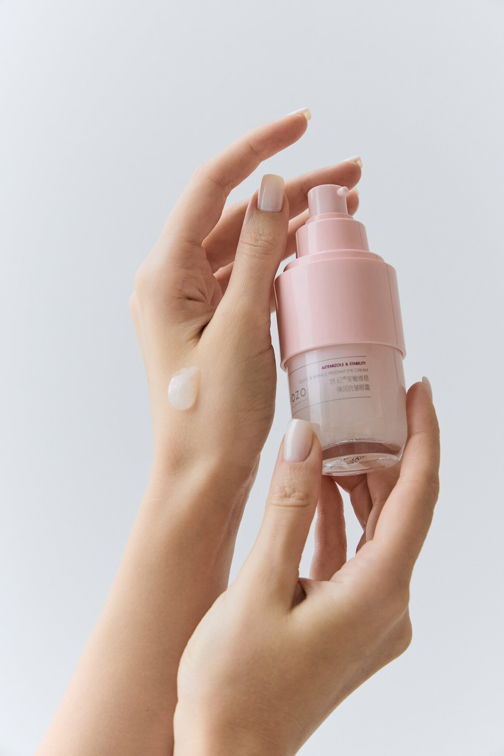 Крем для глаз Astemizole & Stability Wrinkle Resistant Eye Cream антистресс и омоложение, 60 гр
