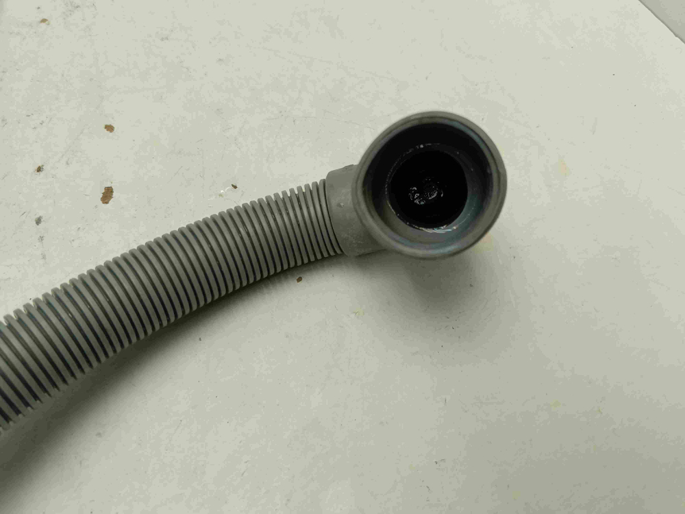 HW60-12829A кт225 Сливной шланг для стиральной машины Haier HW60-12829A б/у