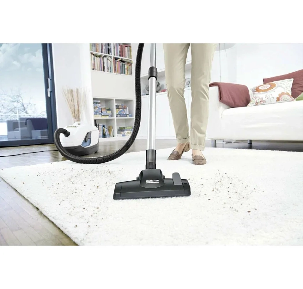 Пылесос Karcher DS 6 Plus 650Вт белый/черный