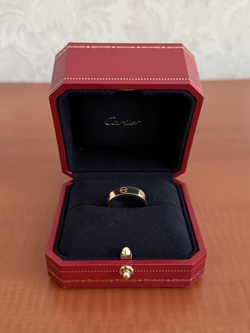 Кольцо Cartier Love Classic Model