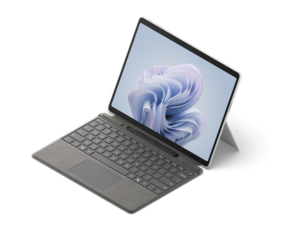 Microsoft Surface Pro 9 (Microsoft SQ3, 16GB RAM, 256GB SSD, Wi-Fi + 5G)