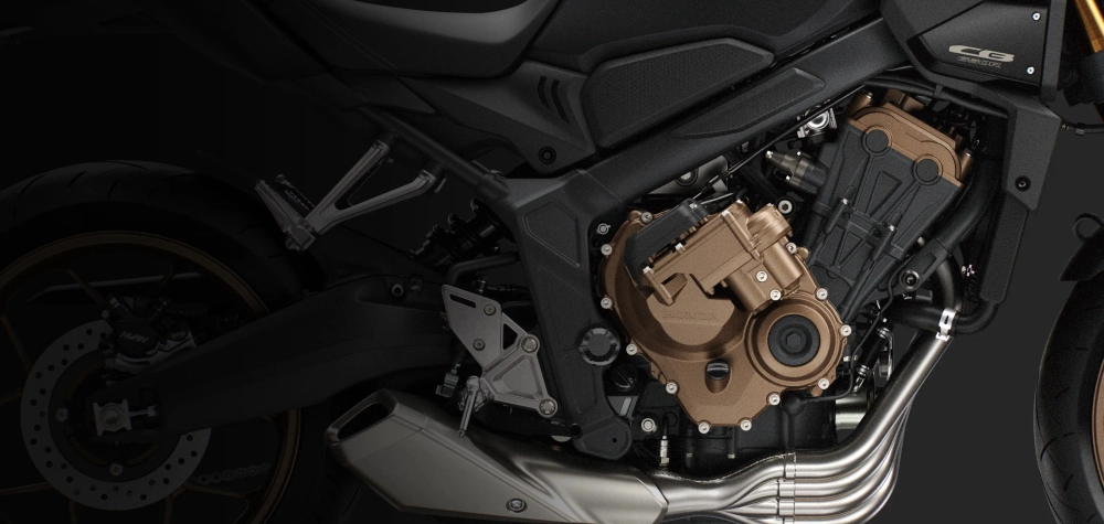 HONDA CB650R E-Clutch 2026