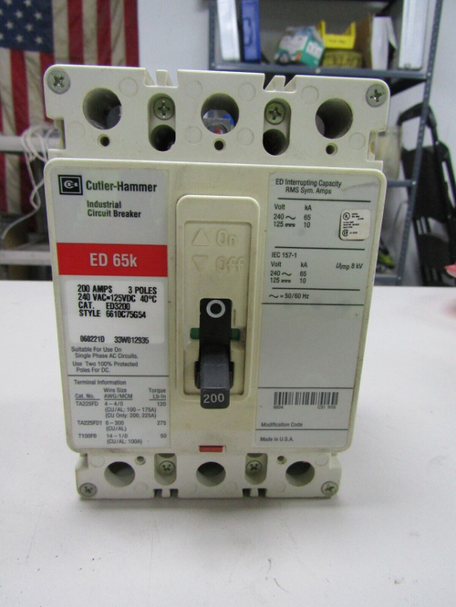 ED3200CIRCUIT BREAKER