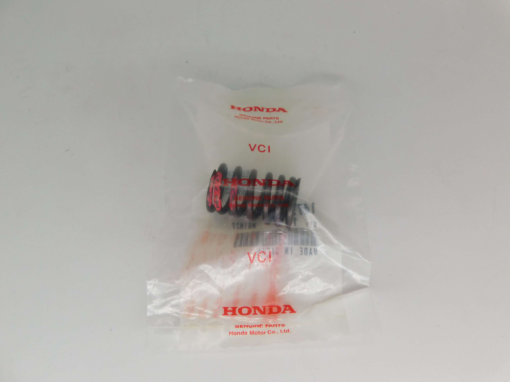 Пружина клапана Honda 8 9,9 10 14751-ZW9-000