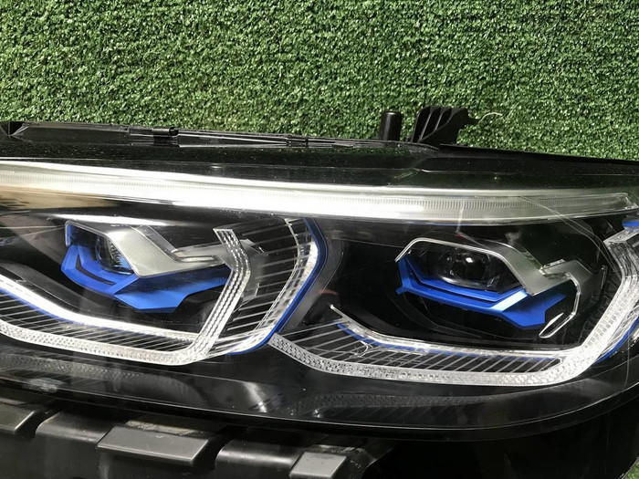 Фара левая BMW X7 G07 (2019-2022) Laser Light
