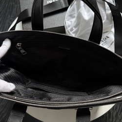 Портфель Prada