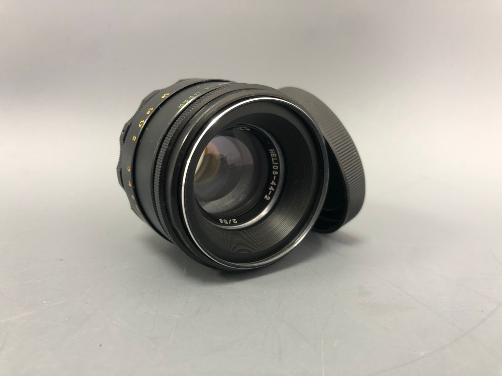 Helios 44-2 М42