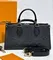 Сумка-тоут LOUIS VUITTON On The Go East West со съемным ремнем-цепочкой с плетёной отделкой из кожи